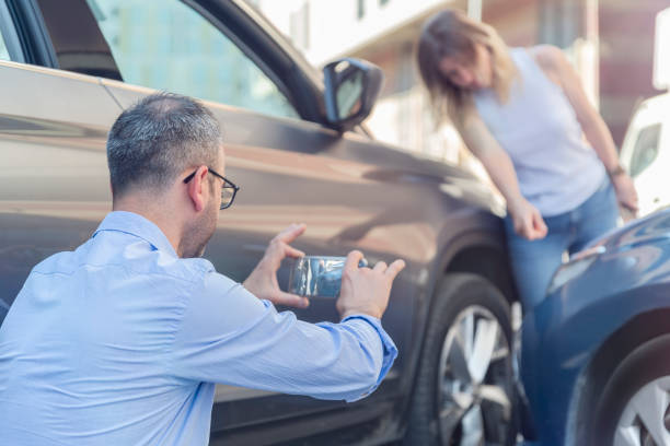Professional Auto Insurance technician working in Port Huron, MI